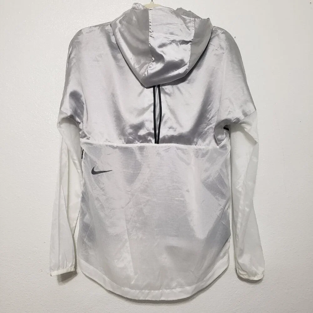 Nike Tech Pack Running Jacket - Picture 13 of 16